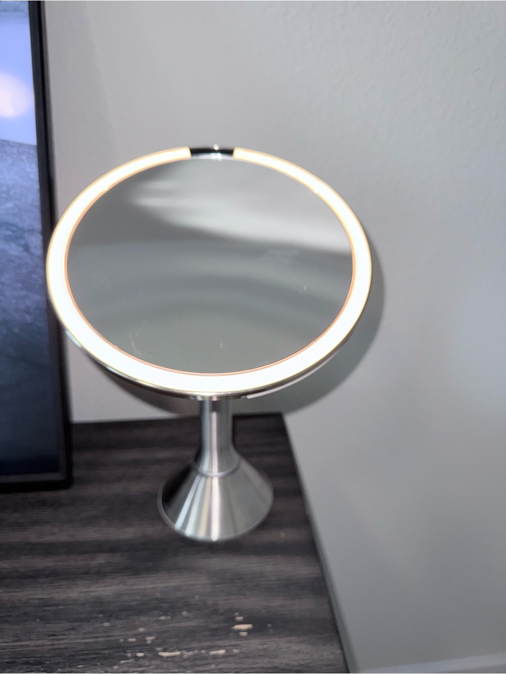 💙 SIMPLE HUMAN LED Sensor Mirror Lighted Round Vanity Mirror in Brushed Chrome - Picture 11 of 13